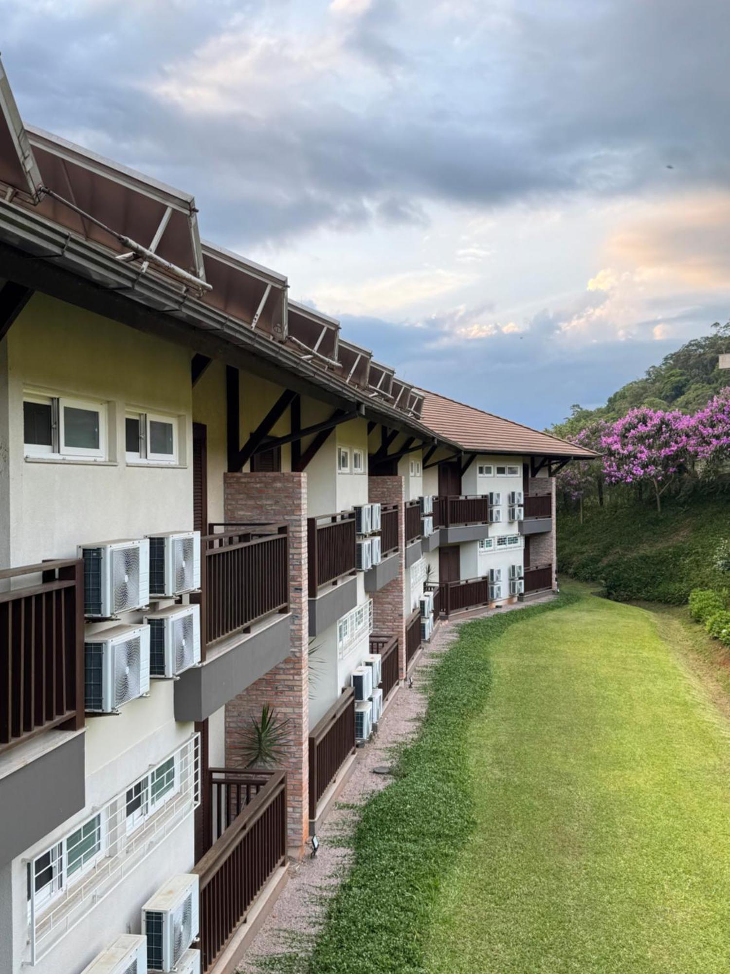 Bormon Hotel Нова-Венеза Экстерьер фото